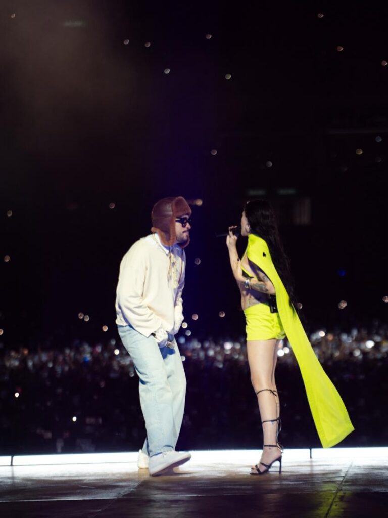 Bad Bunny tuvo como invitada en Argentina a Cazzu, convirtiéndolo en un momento inolvidable / Créditos: Instagram Cazzu.