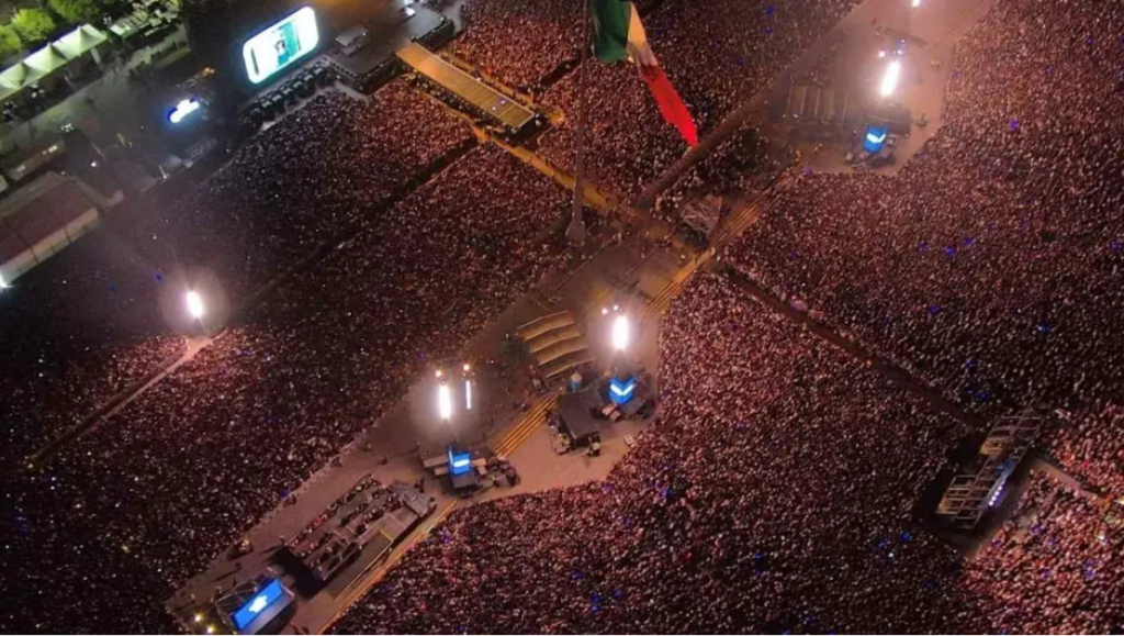 La cantante colombiana reunió a 400 mil personas en el zócalo de la CDMX / Créditos: SSC