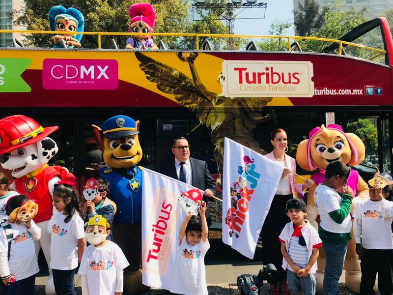 Viajes especiales en el Turibus de la CDMX por el día del niño. 