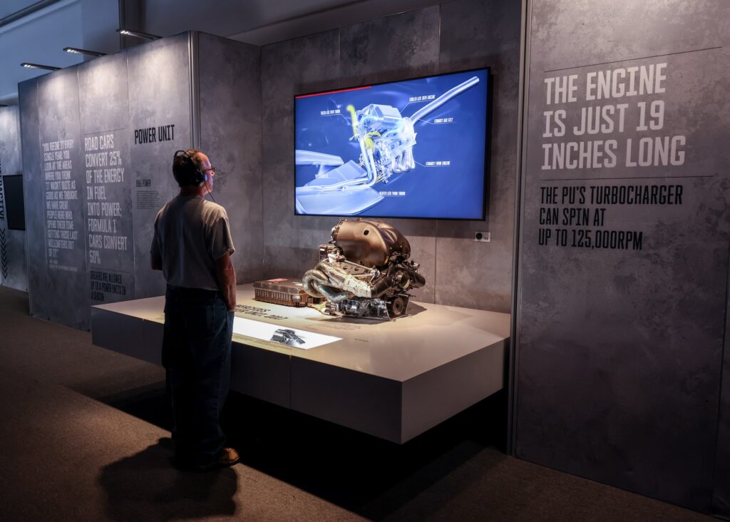 Fórmula 1: La exhibición combina cine, historia y tecnología en un recorrido único.