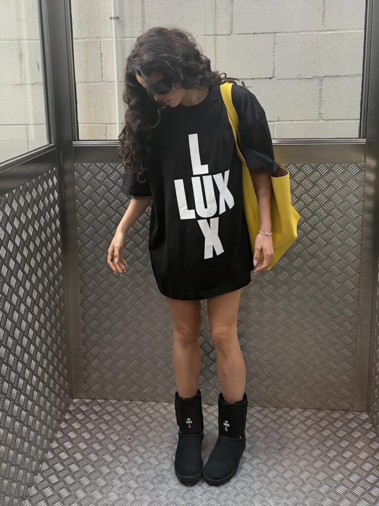 Además de su presencia en la serie, la cantante se encuentra en medio de su gira LUX / Créditos: Instagram Rosalía. 