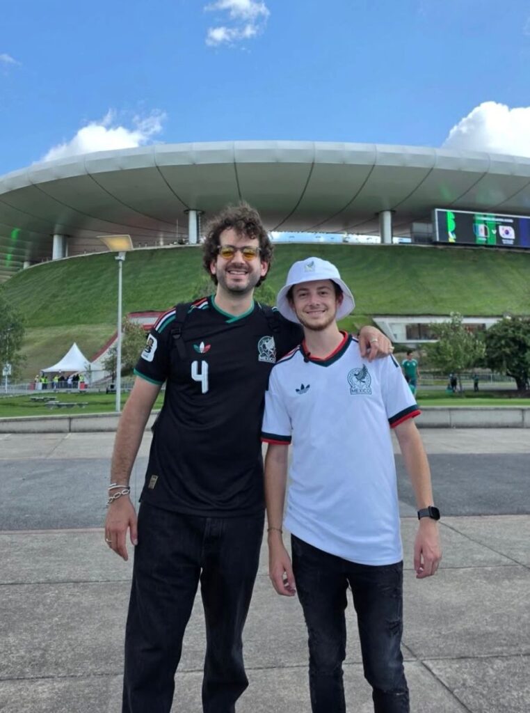 Alex Guizar y Edu Sacal invitaron a más personas a sumarse a la iniciativa / Créditos: Cortesía. 